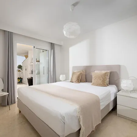 2 Beds In Calahonda With Golf And Apartment Sitio de Calahonda