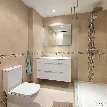2 Beds In Calahonda With Golf And Apartment