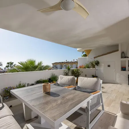 2 Beds In Calahonda With Golf And *
