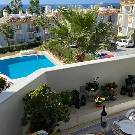 2 Beds In Calahonda With Golf And