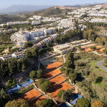 Apartment 2 Beds In Calahonda With Golf And *
