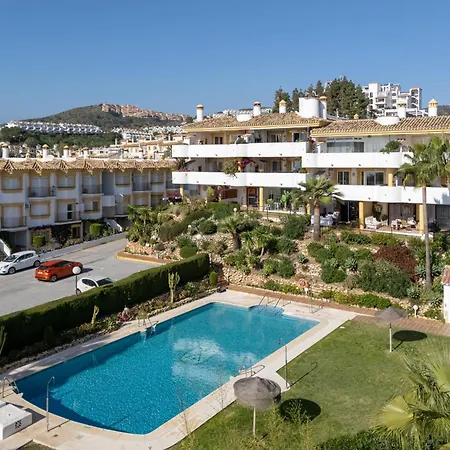Apartment 2 Beds In Calahonda With Golf And