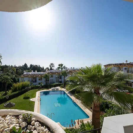 2 Beds In Calahonda With Golf And Sitio de Calahonda