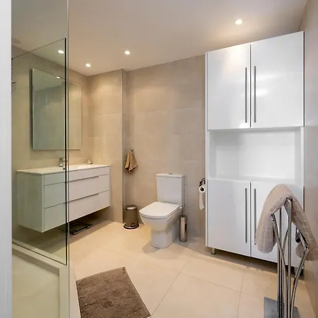 2 Beds In Calahonda With Golf And Apartment