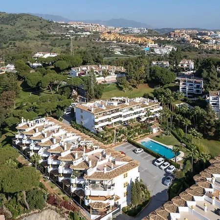 2 Beds In Calahonda With Golf And Sitio de Calahonda